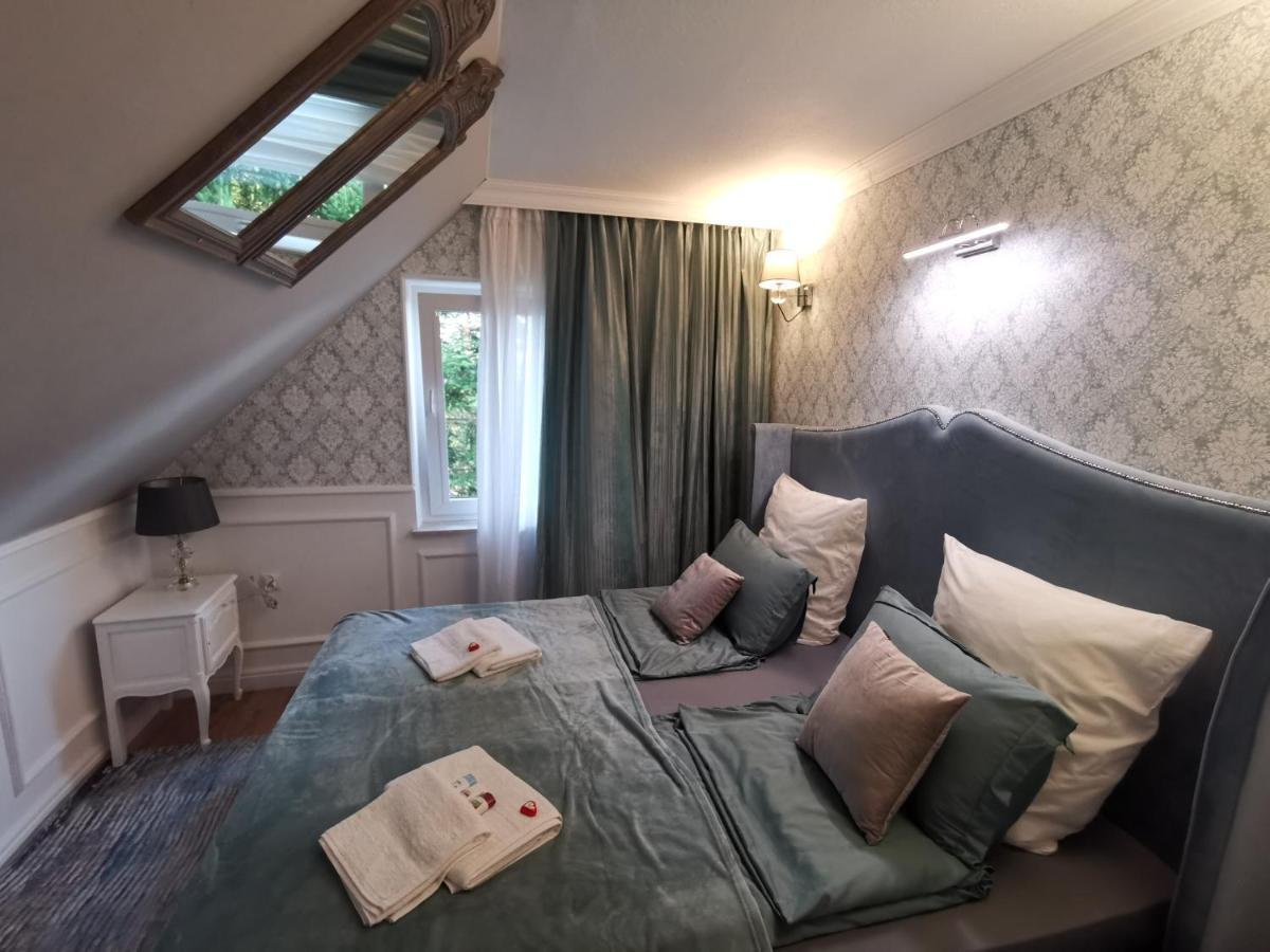 Villa Rowy Luxury *